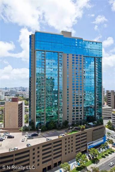 Main picture of Capitol Place