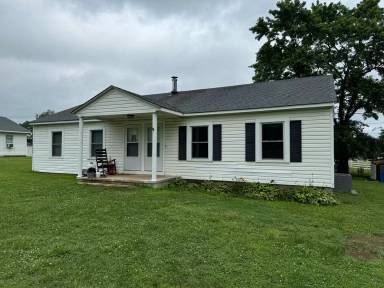 Main picture of 3067 Lee Rd