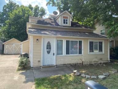 Main picture of 6046 2nd Ave