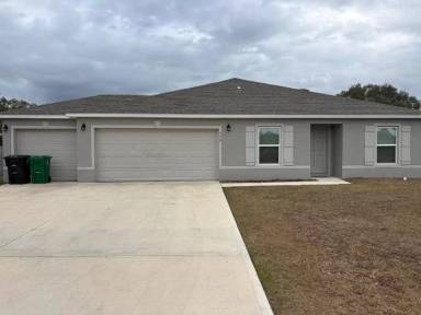 Main picture of 579 NW North Macedo Blvd