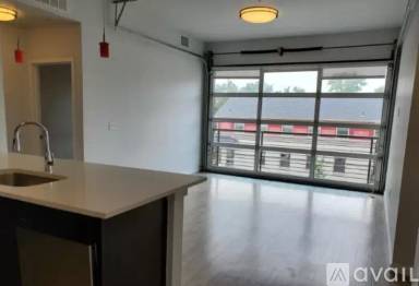 Main picture of 1201 S Pearl St