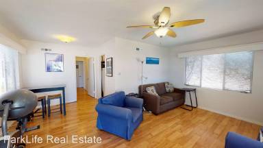 Main picture of 469 E Ave
