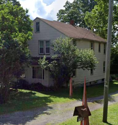 Main picture of 7588 Chestnut Ridge Rd