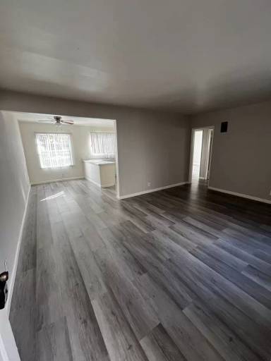 Main picture of 10635 Friar St