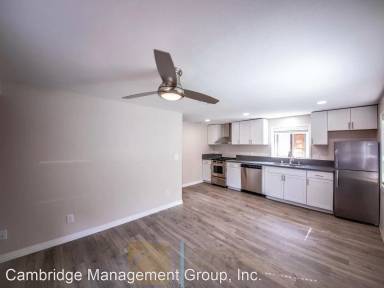Main picture of 1024 Coast Blvd S