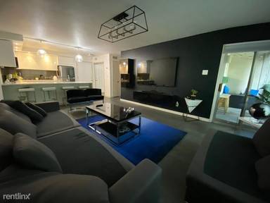 Main picture of River Oaks Condominiums