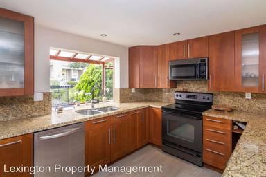 Main picture of 28378 Rey de Copas Ln