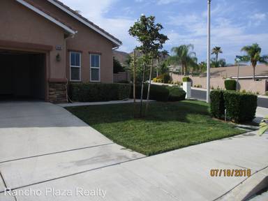 Main picture of 28182 Glenside Ct