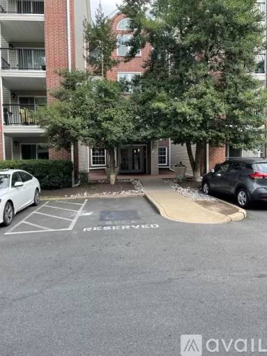 Main picture of The Pointe At Park Center