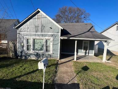 Main picture of 2806 Torbett St