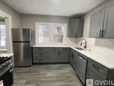 Main picture of 3667 W 140th St