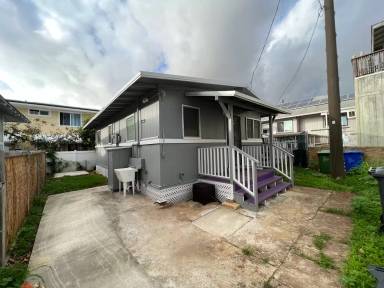 Main picture of 3046C Harding Ave