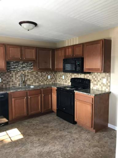 Main picture of 34-40 Cir Dr