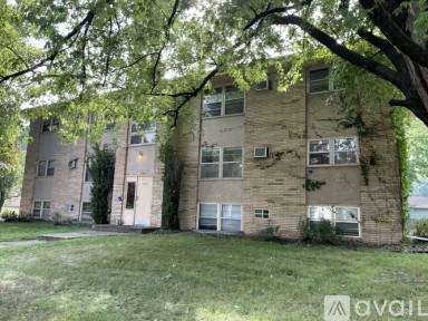 Main picture of 3157 Douglas Dr N