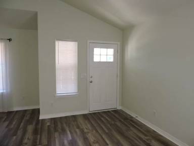 Main picture of 508 E Gonzalez St