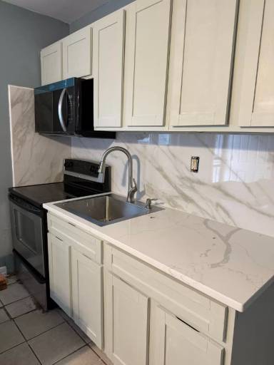 Main picture of 27 E Meehan Ave