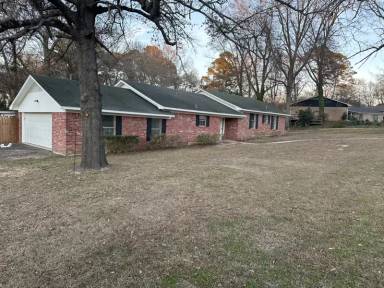 Main picture of 1829 Azalea St