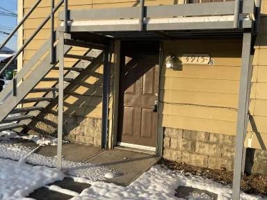 Main picture of 4915 W 11th St