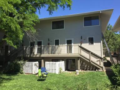 Main picture of 208 Pearl St