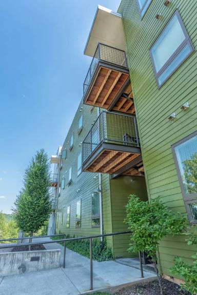 Main picture of 1050 Druid Ave