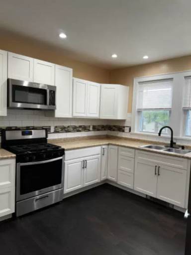 Main picture of 808 Garden St