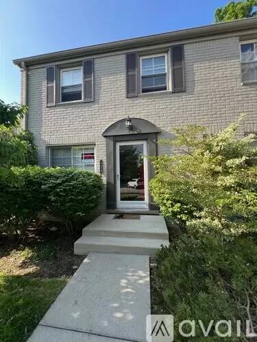 Main picture of 734 Graefield Ct
