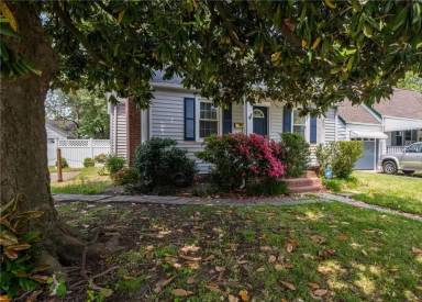 Main picture of 1328 Melrose Pkwy