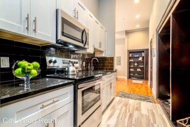 Main picture of The Breeze