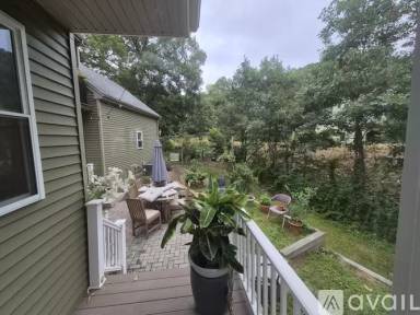 Main picture of 2 Terrace Ave