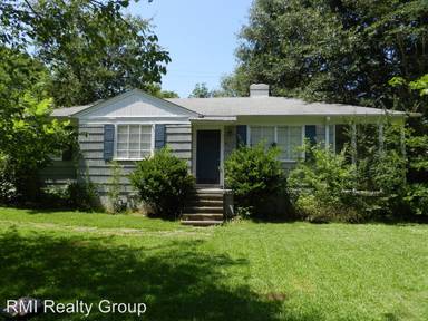 Main picture of 512 Baker Dr