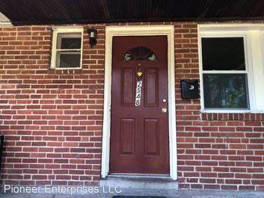 Main picture of 2548 Loyola Northway