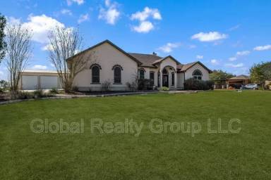 Main picture of 7033 Robin Hood Way