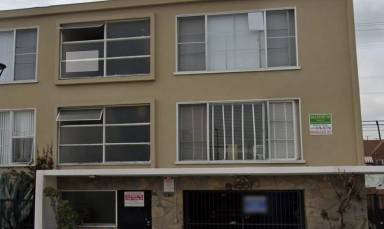 Main picture of 4835 Crenshaw Blvd