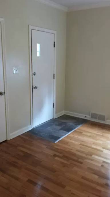 Main picture of 1134 S Grand Ave