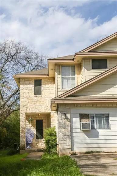 Main picture of 1708 E 17th St