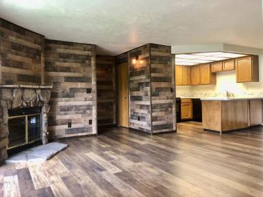 Main picture of The Pointe Condominiums