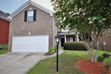 Main picture of 2923 Newtons Crest Cir