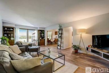 Main picture of 16460 Dane Ct E