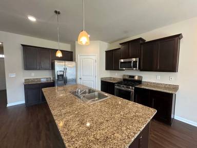Main picture of 20 Dandelion Ct