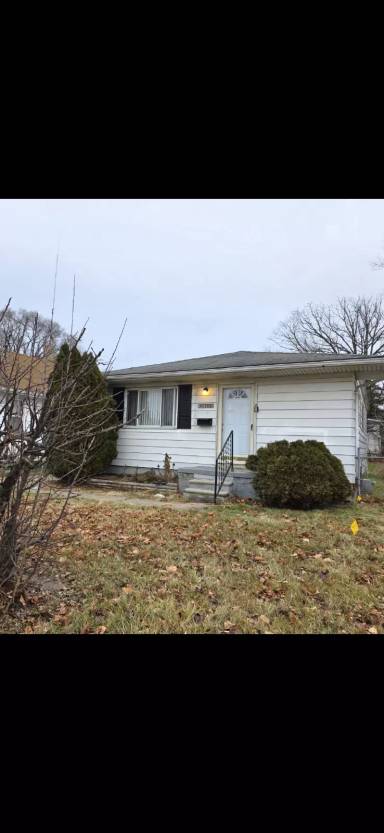Main picture of 20766 Ehlert Ave