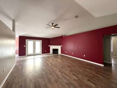 Main picture of 713 Riva Ridge Dr