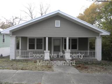 Main picture of 304 Lexington St