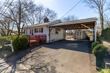Main picture of 102 Verbena Rd