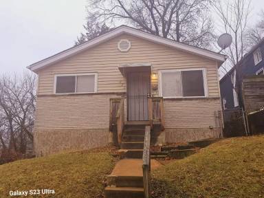 Main picture of 870 Elias Ave