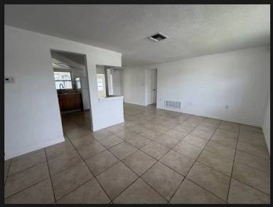 Main picture of 10110 Cherry Creek Ln