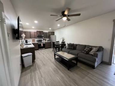Main picture of 534 Lee St