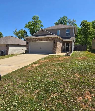 Main picture of 221 Highland View Dr