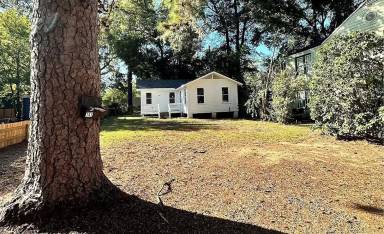 Main picture of 113 E Herndon St