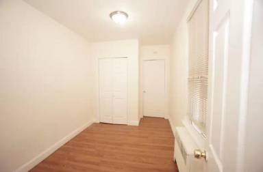 Main picture of 87 Wales Ave