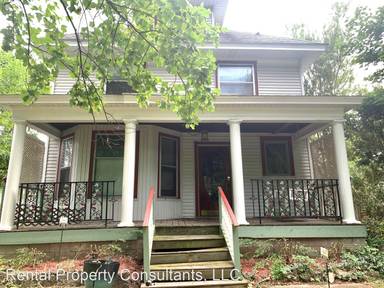 Main picture of 1452 Bridge St NW